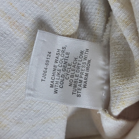 NWT Pendleton | Gloria Yellow Floral Shift Dress with Matching Belt - Picture 7 of 8